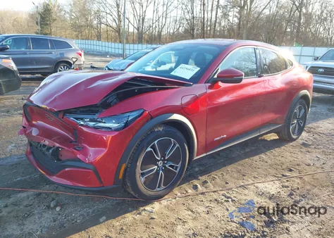 2022 Ford Mustang Mach-E Select z USA, uszkodzony, nr VIN 3FMTK1SS9NMA17648